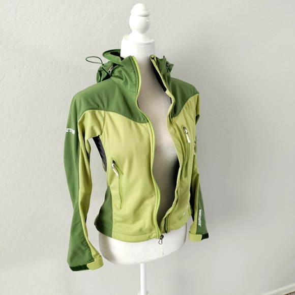Marmot Jackets & Blazers - Marmot Green Hoodie Windstopper Utility Jacket X-Small
